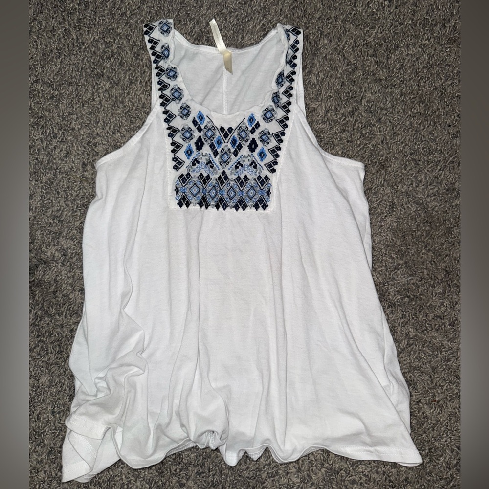 Roper White and Blue Embellished Sleeveless Tank Top